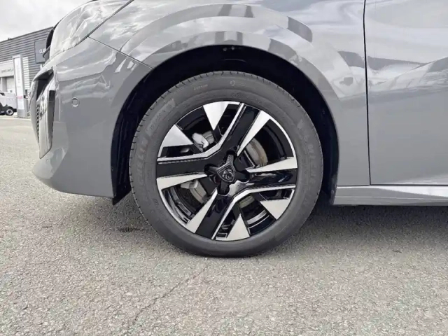 Peugeot 208 hybrid 110 ch e-dcs6 — photo 53