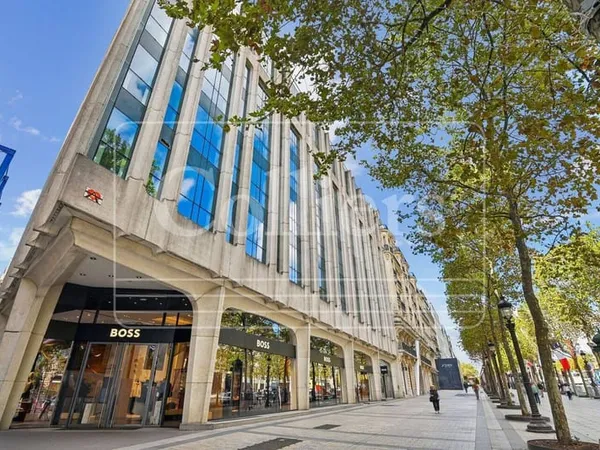 Bureaux 1362 m²