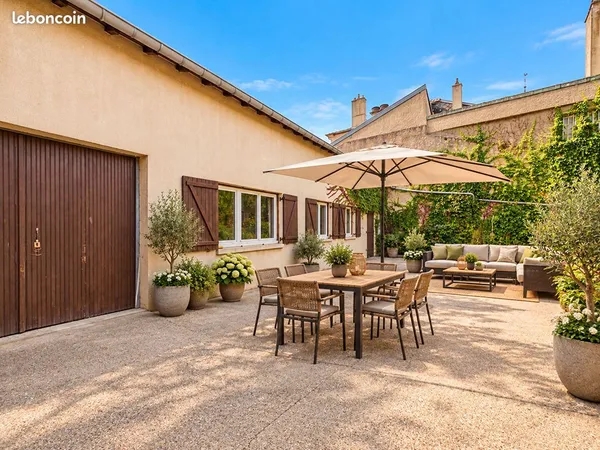 Maison de village 10 pièces 213 m²