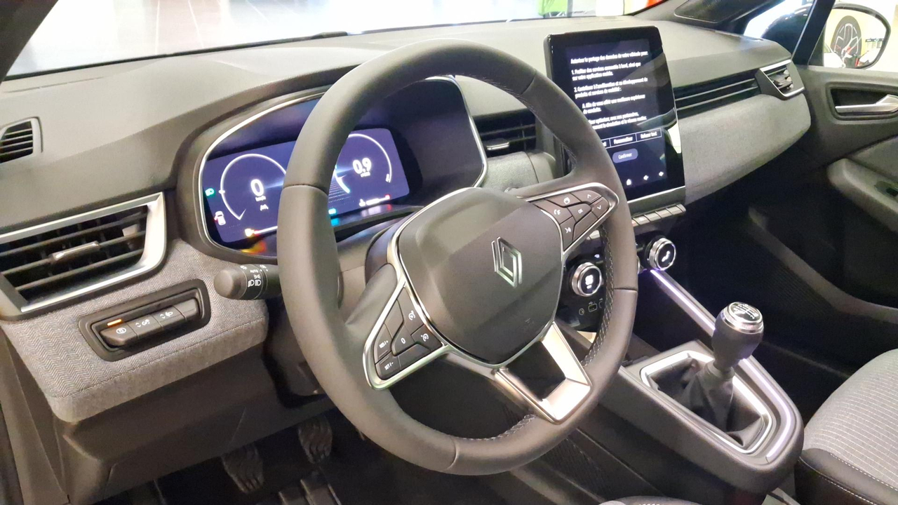 Renault Clio TCe 90 ch GSR2 — photo 10