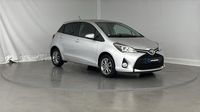 Toyota Yaris 100 VVT-i Dynamic 5p — photo 3