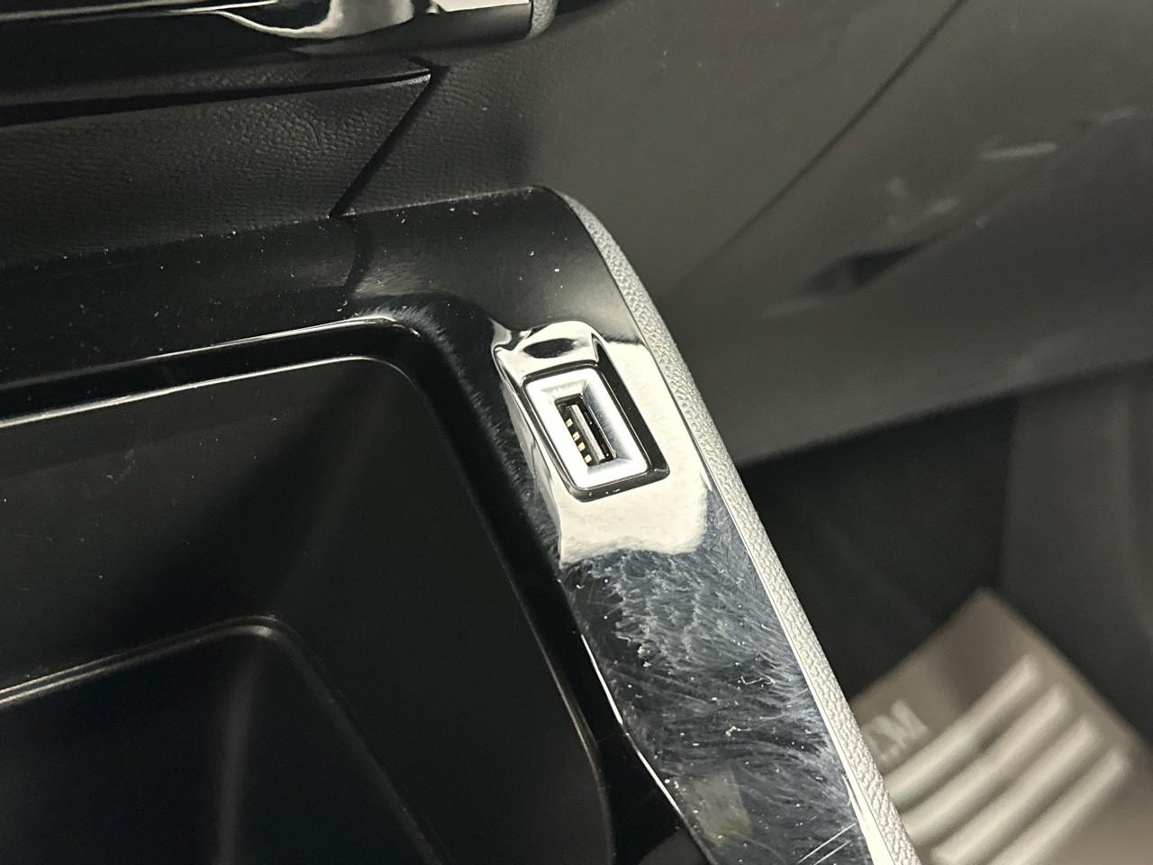 Peugeot 2008 puretech 130 s&s eat8 style — photo 28