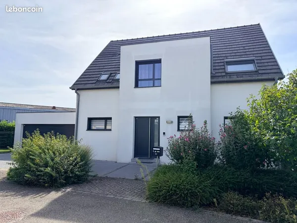 Maison contemporaine 154 m² avec piscine chauffée, géothermie, climatisation, DPE A