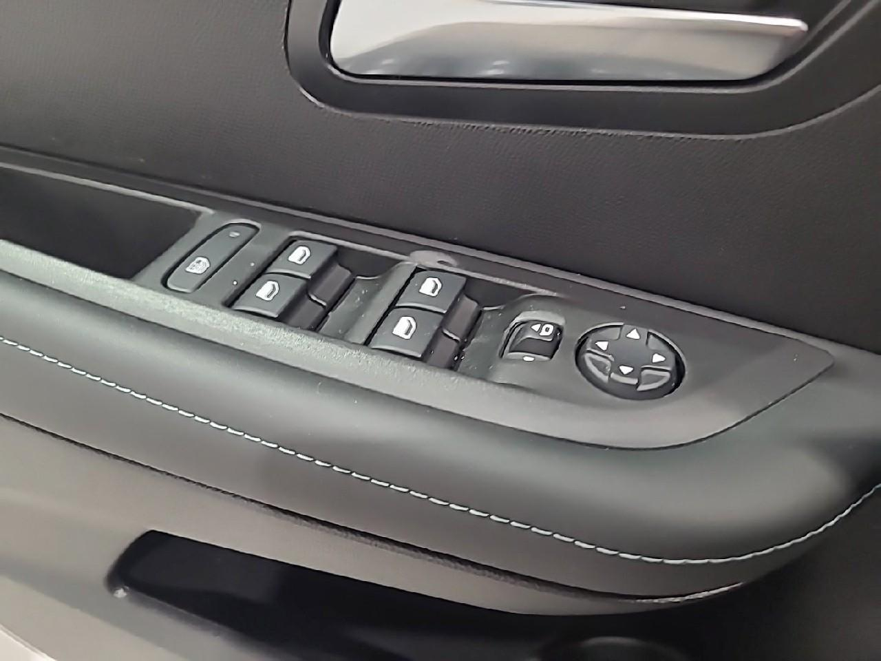 Peugeot 208 puretech 100 s&s bvm6 allure pack — photo 20