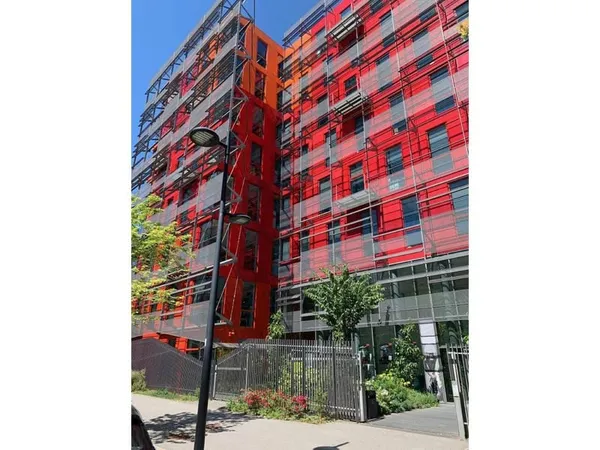 Bureaux 5483 m²
