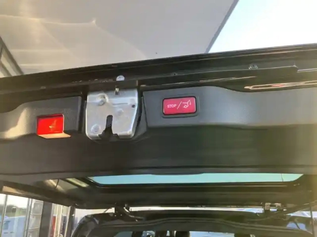 Mercedes Cla v 300 d avantgarde extra long — photo 12
