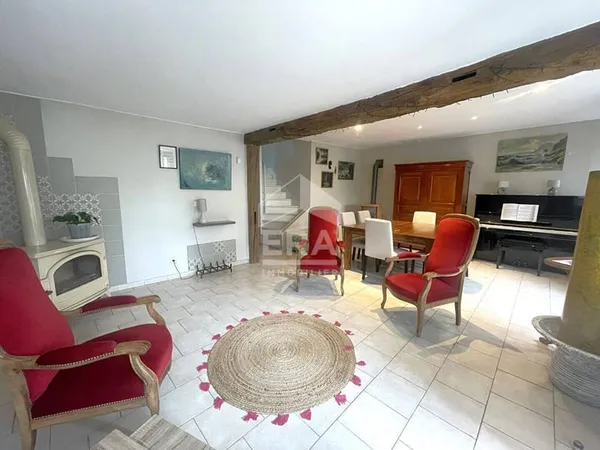 Maison 6 pièces 141 m²