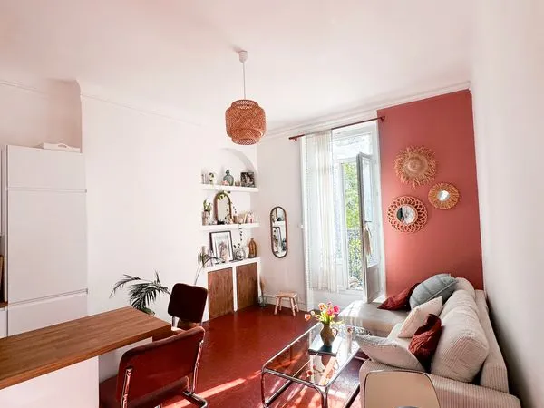 T2 60 m² rénové, charme de l'ancien, Longchamp