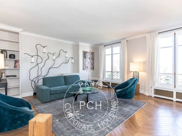 Appartement 4 pièces 160 m²