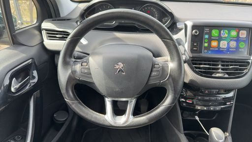 Peugeot 208 1.2 Puretech 110 EAT6 - Allure – 2016 – 114052 km – Essence – Boîte Automatique — photo 36