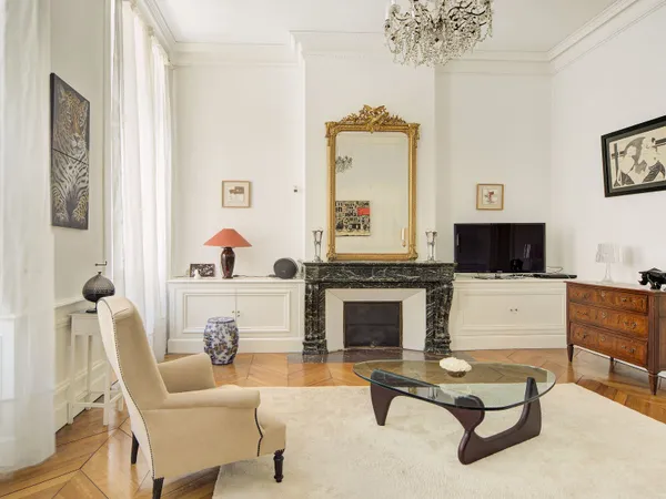 Appartement 5 pièces 169 m²