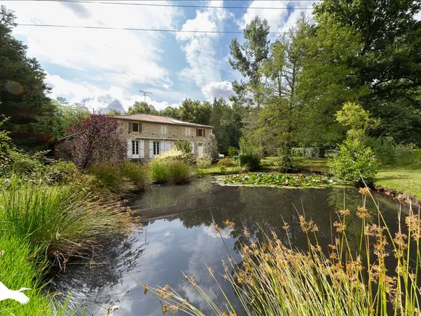 Maison 4 pièces 163 m²