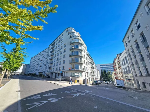 Appartement 5 pièces 132 m²