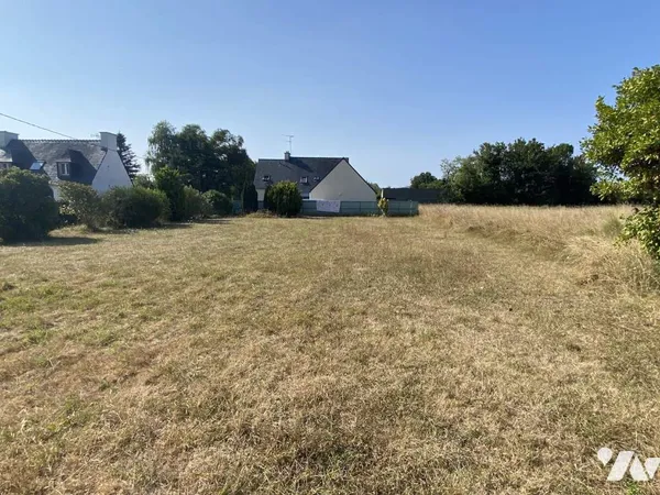 Terrain 1014 m²