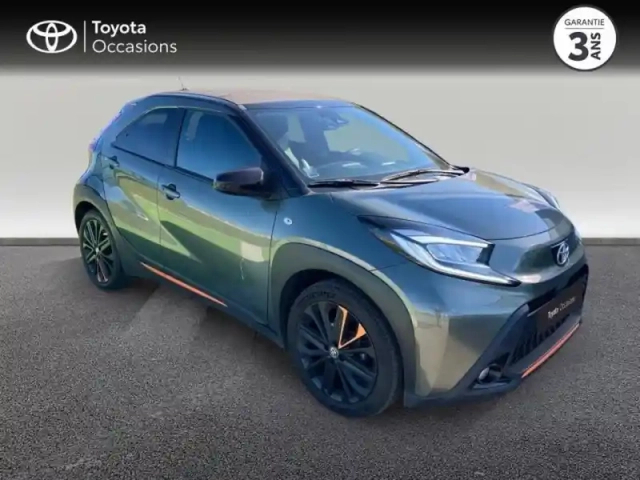 Toyota Aygo x 1.0 vvt-i 72ch air limited s-cvt — photo 5