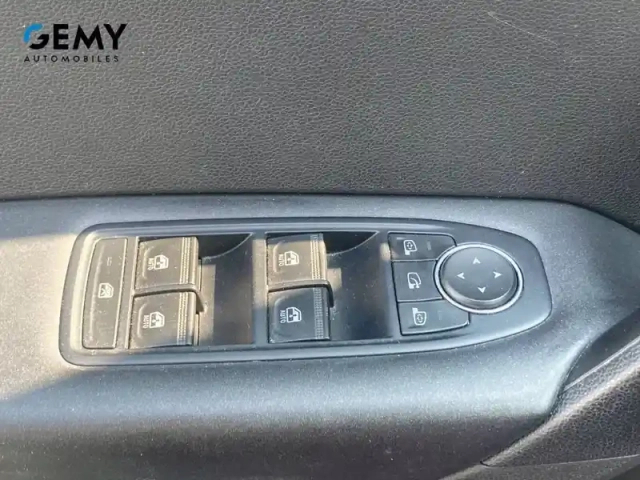 Renault Captur tce 130 edc fap — photo 16