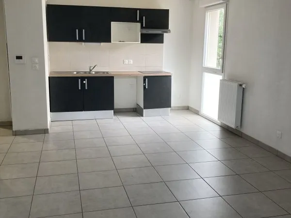 SANS FRAIS D AGENCE APPARTEMENT T3 RAMONVILLE ST AGNE QUARTIER DES FLORALIES