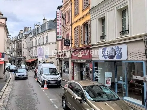 Local commercial 85 m²