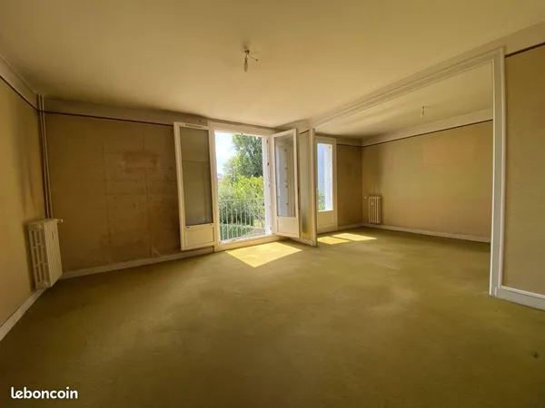 Appartement 5 pièces 77 m²