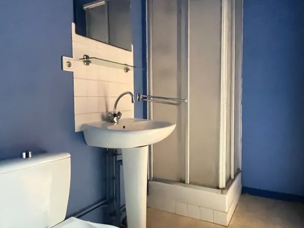 Appartement Location Reims 1p 16m² 350€
