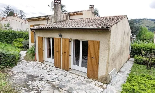 Maison 6 pièces 105 m²