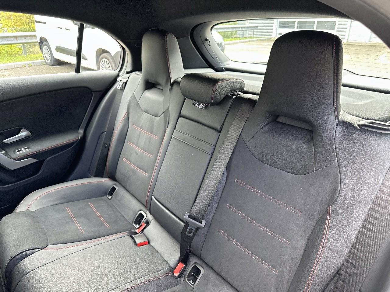Mercedes Classe A 250 e 160+102ch amg line 8g-dct 8cv — photo 10