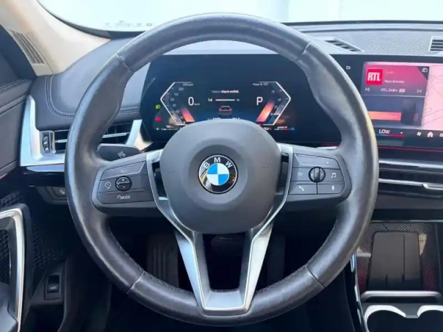 Bmw X1 sdrive18d 150ch xline — photo 6