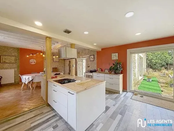 Maison 6 pièces 150 m²