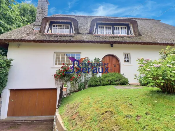 Propriété 6 pièces 200 m²