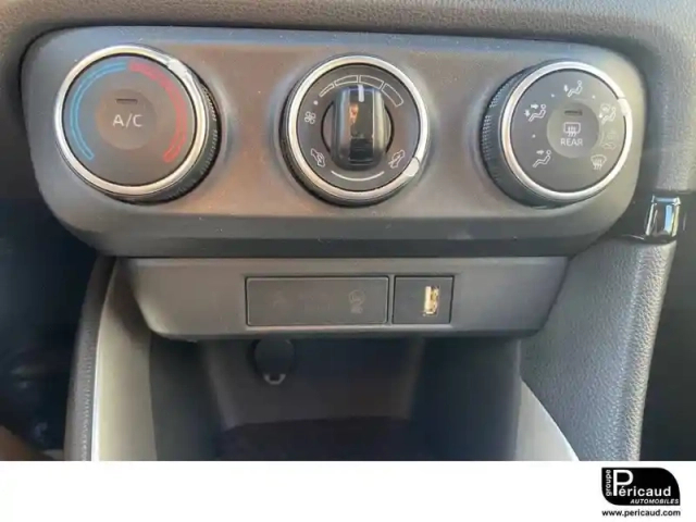 Toyota Yaris 70 vvt-i — photo 34