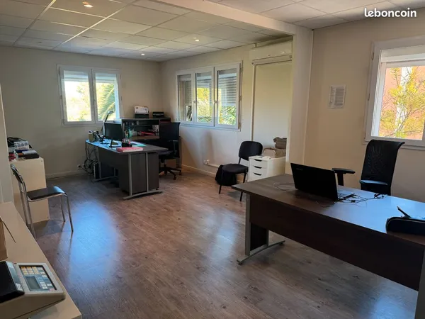 Bureau de 26 m²