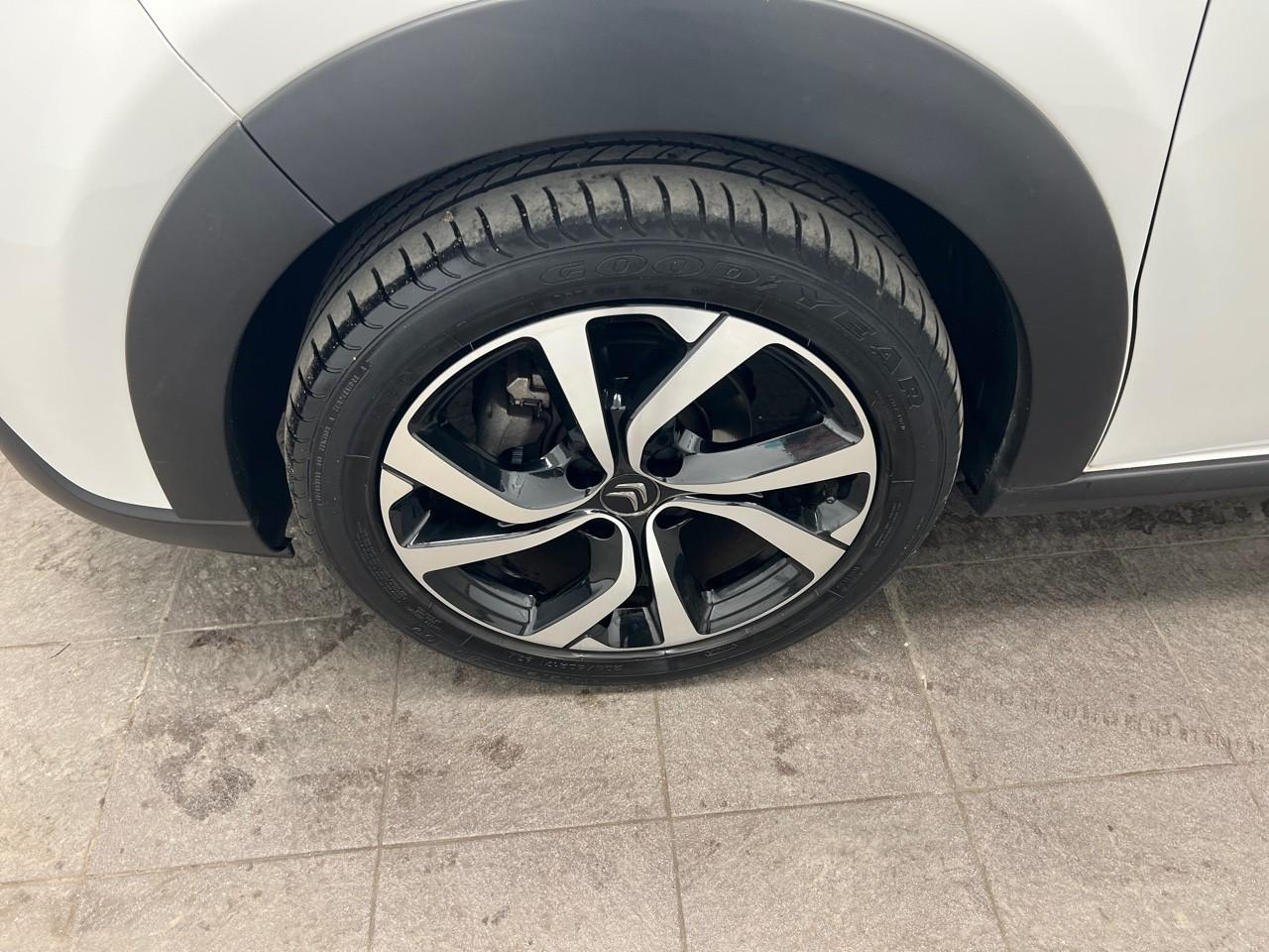 Citroën C3 puretech 110 s&s bvm6 shine pack — photo 11