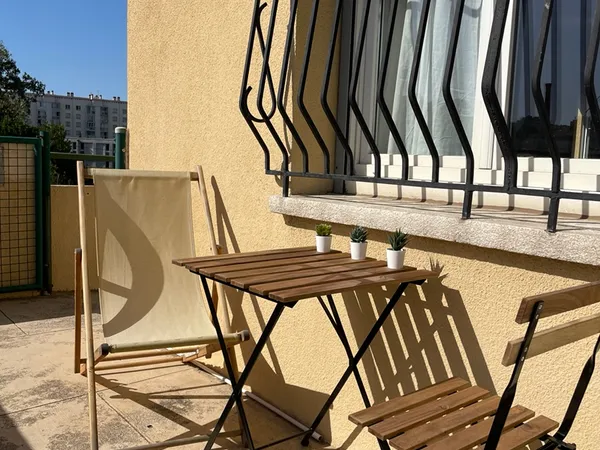 Loue appartement meublé 35m2 - quartier Bon Secours Marseille