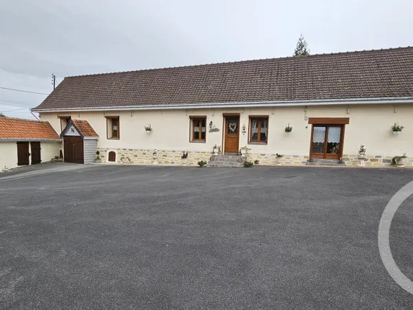 Maison 7 pièces 147 m²