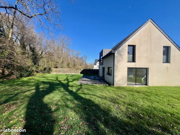 Maison 4 pièces 151 m²