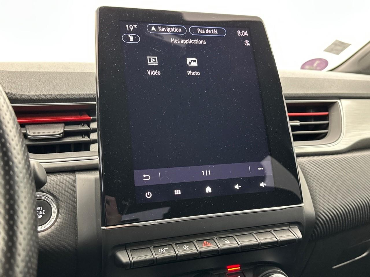 Renault Captur tce 160 edc - 21b r.s. line — photo 26