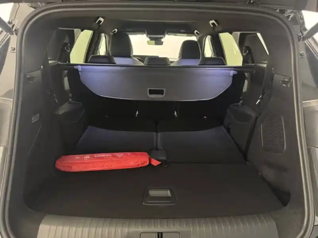 Peugeot 5008 plug-in hybrid 195 e-dcs7 — photo 66