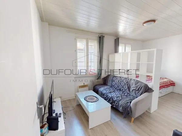 EXCLUSIVITÉ Charmant appartement meublé idéalement situé
