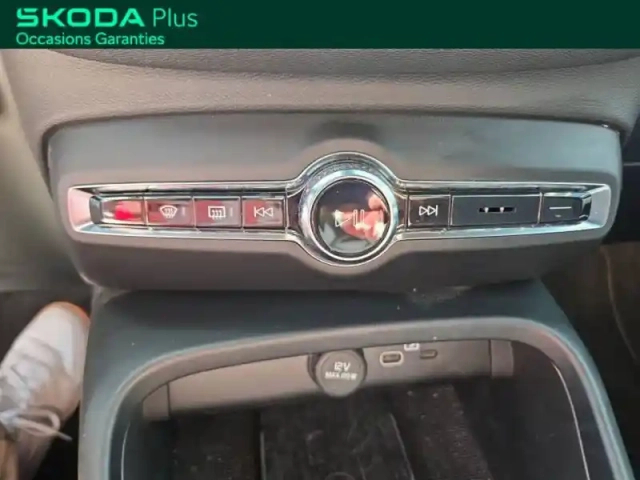 Volvo Xc40 recharge 231 ch 1edt start — photo 14