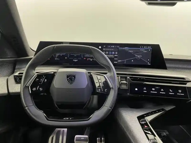 Peugeot 3008 hybrid 136 e-dcs6 — photo 22