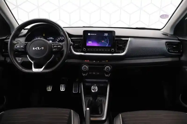 Kia Stonic 1.0 t-gdi 100 ch bvm6 — photo 85