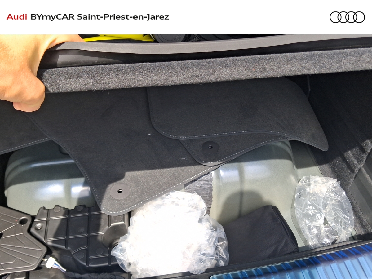 Audi Q3 Sportback e-hybrid 272 ch S tronic 6 — photo 20