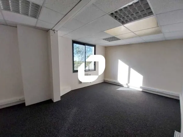 Bureaux 206 m²