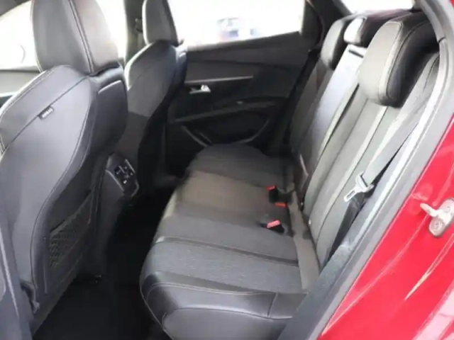 Peugeot 3008 1.2 puretech 130ch e6.c gt line s&amp;s — photo 10