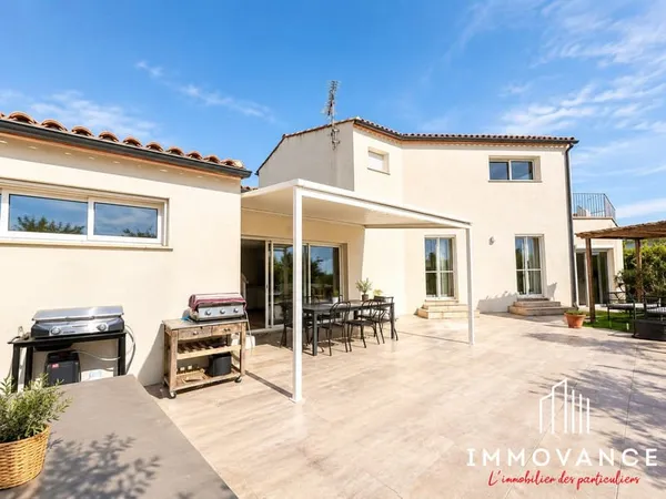 VILLA FAMILIALE 225 m² TERRAIN 1600m² PISCINE