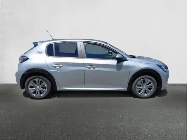 Peugeot 208 electrique 50 kwh 136ch — photo 4