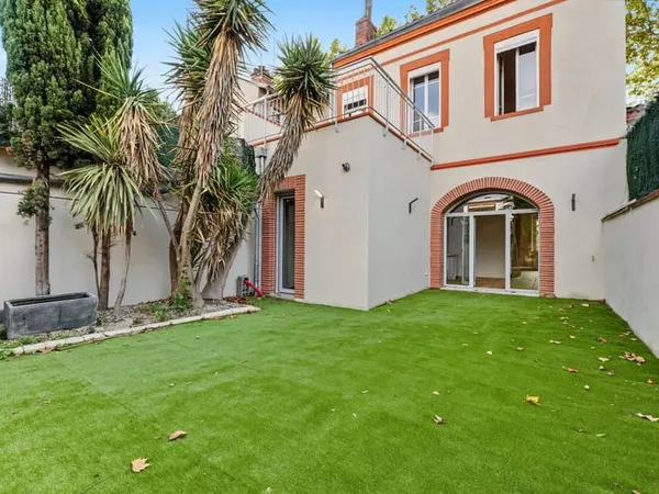 Magnifique Maison T5/6 Coeur du Busca