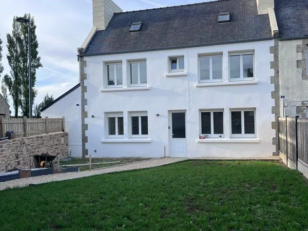 Maison à louer Plounevez Lochrist