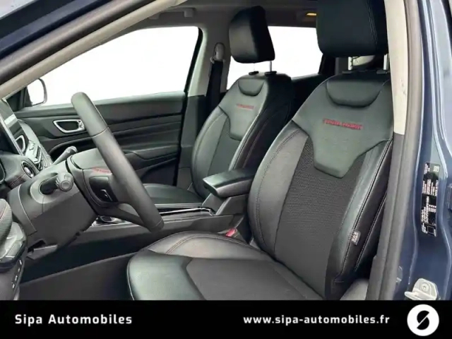 Jeep Compass 1.3 phev t4 240 ch 4xe eawd — photo 12
