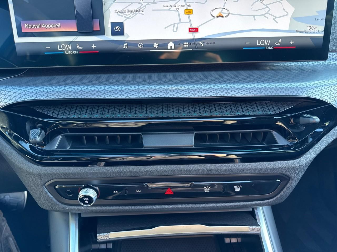 Bmw Serie 3 20da xdrive 190ch m sport — photo 17